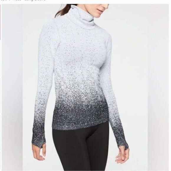 Athleta Tops - ATHLETA Flurry Blizzard Turtleneck Ombre Size Small